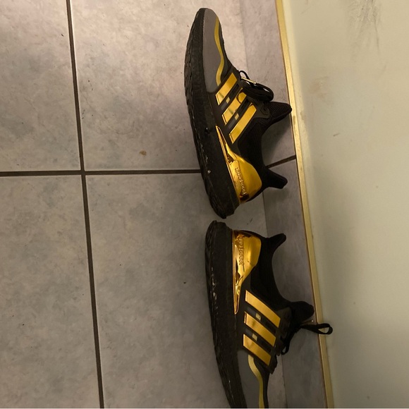 Ultraboost metallic gold - Picture 2 of 5